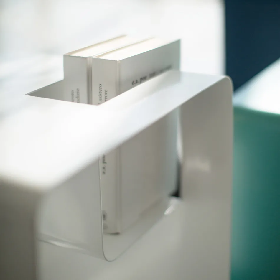 Revistë për dysheme metali me ngjyra të kualitetit të lartë Rack prodhuar në Itali - Imane Viadurini