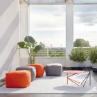 Puf i butë katror për përdorim të brendshëm dhe të jashtëm në pëlhurë me ngjyra të ndryshme - Naemi Viadurini