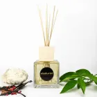 Amber Fragrance Home freskues i ajrit 500 ml me shkopinj - Sassidimatera Viadurini
