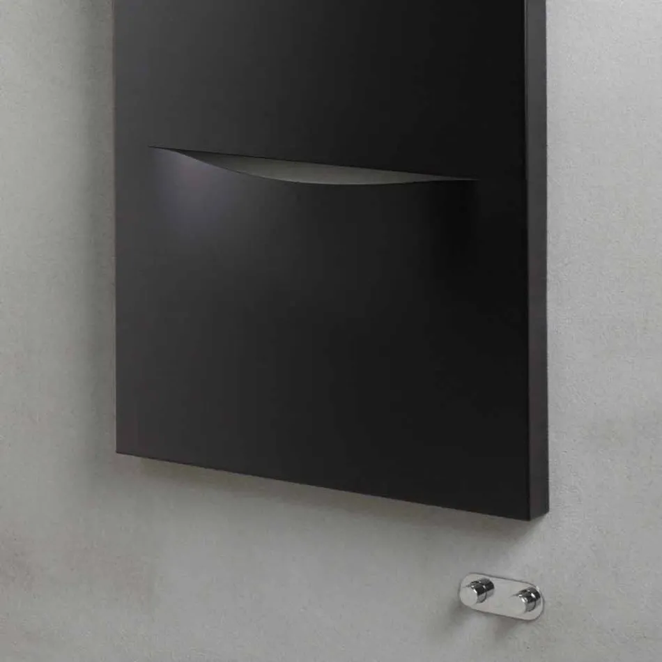 Radiatori vertikal hidraulik me dizajn modern çeliku deri në 850 W - Prerje Viadurini