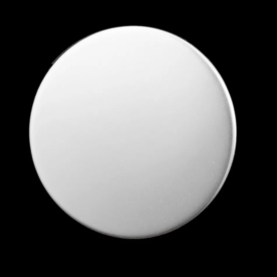 Çezmat e cilësisë së mirë të tunxhit me shpërndarje të brendshme Prodhuar në Itali - Katerina Viadurini