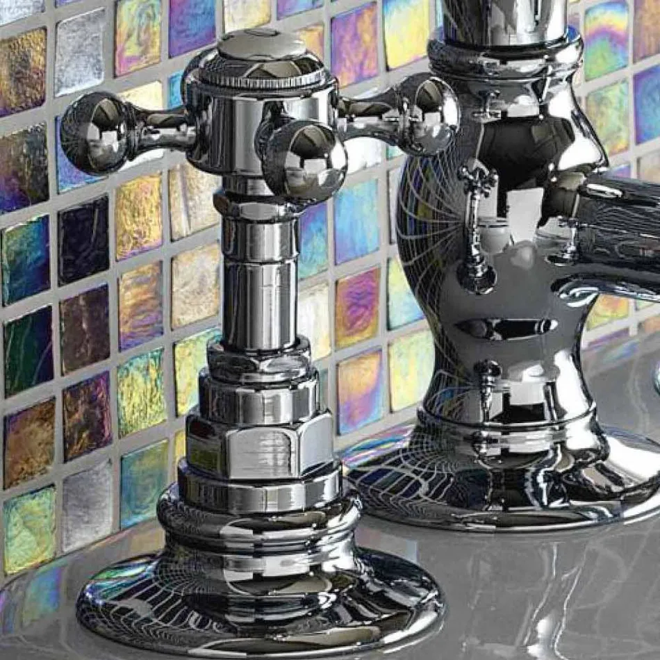 Çezma e cilësisë së mirë e tunxhit me 3 vrima, Prodhuar në Itali - Elisea Viadurini