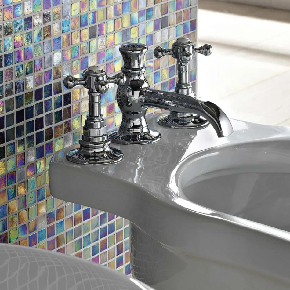 Çezma e cilësisë së mirë e tunxhit me 3 vrima, Prodhuar në Itali - Elisea Viadurini