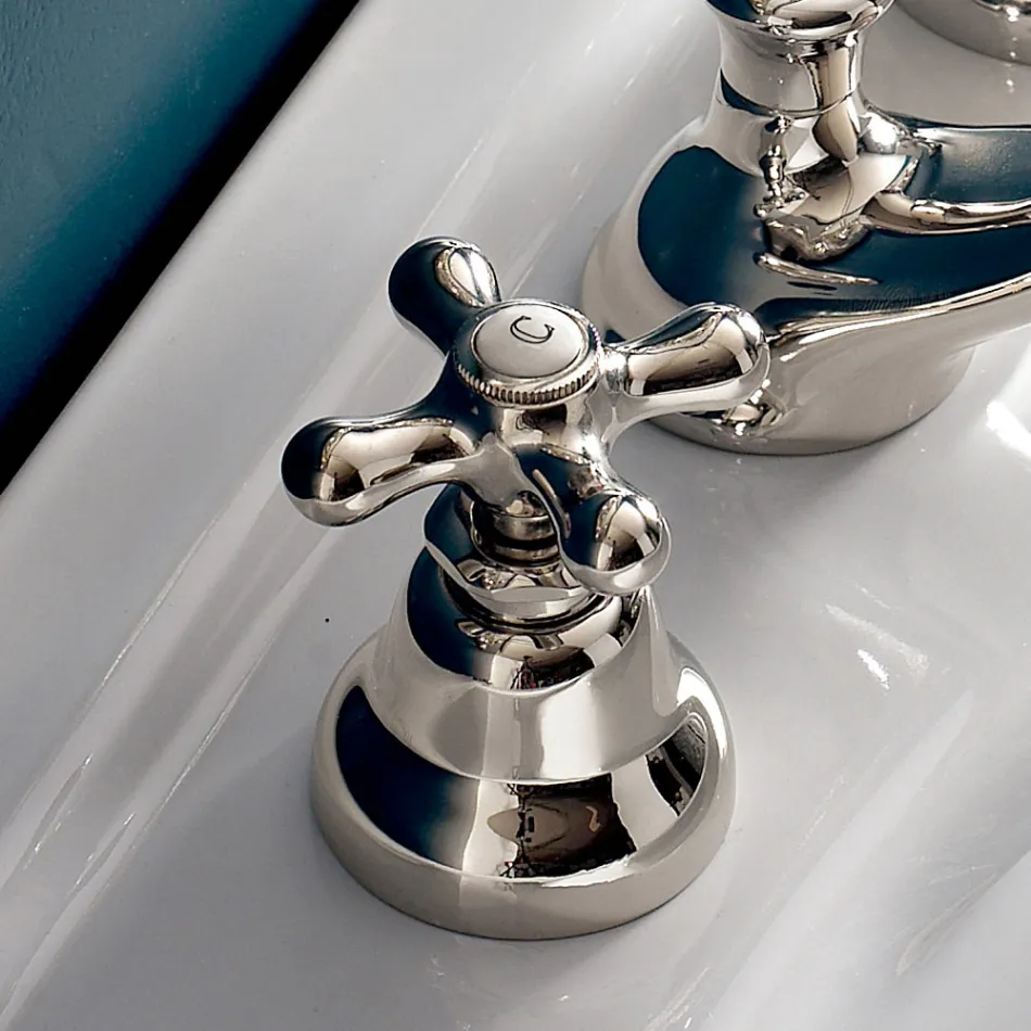 Rubineti i lavamanit të banjës me 3 vrima në tunxh me kullues të stilit klasik - Ercolina Viadurini