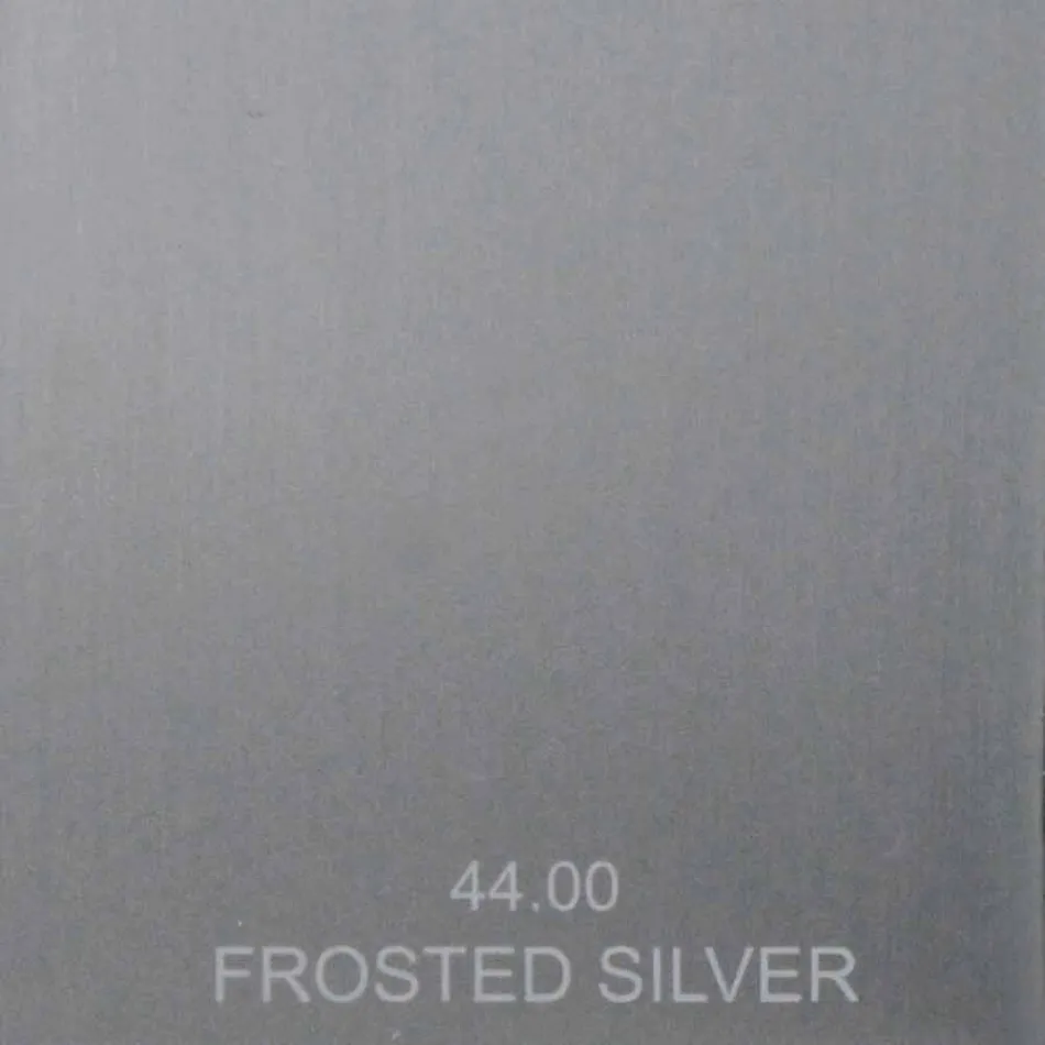 Trokitje klasike për vaskë në kolonat prej bronzi të prodhuara në Itali - Enriko Viadurini