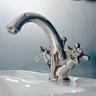 Rubineti i lavamanit të banjës me një vrimë në tunxh me kullues të stilit klasik - Ercolina Viadurini