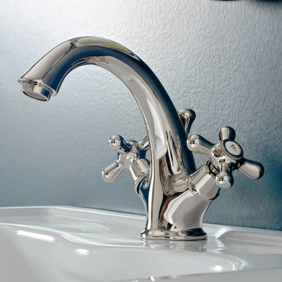 Rubineti i lavamanit të banjës me një vrimë në tunxh me kullues të stilit klasik - Ercolina Viadurini