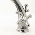 Rubineti i lavamanit të banjës me një vrimë në tunxh me kullues të stilit klasik - Ercolina Viadurini