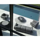 Dhomë dite në natyrë me divan dhe 2 kolltuqe në pëlhurë e prodhuar në Itali - Suki Viadurini