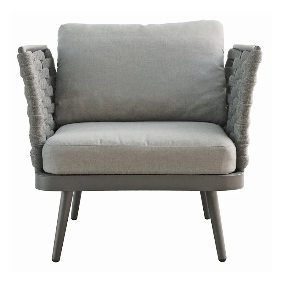 Sallon në natyrë me Tavolinë kafeje alumini në ngjyra të ndryshme - harmoni Viadurini