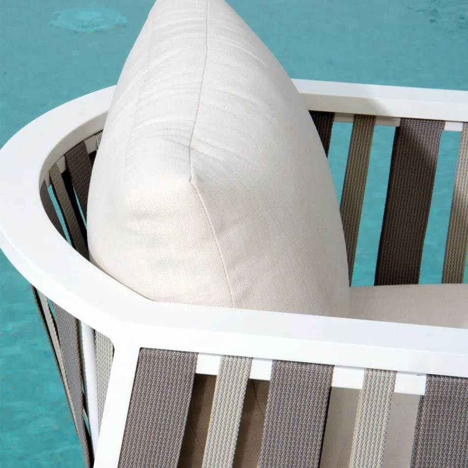 Sallon në natyrë me jastëkë të bardhë alumini dhe krem - Relaz Viadurini