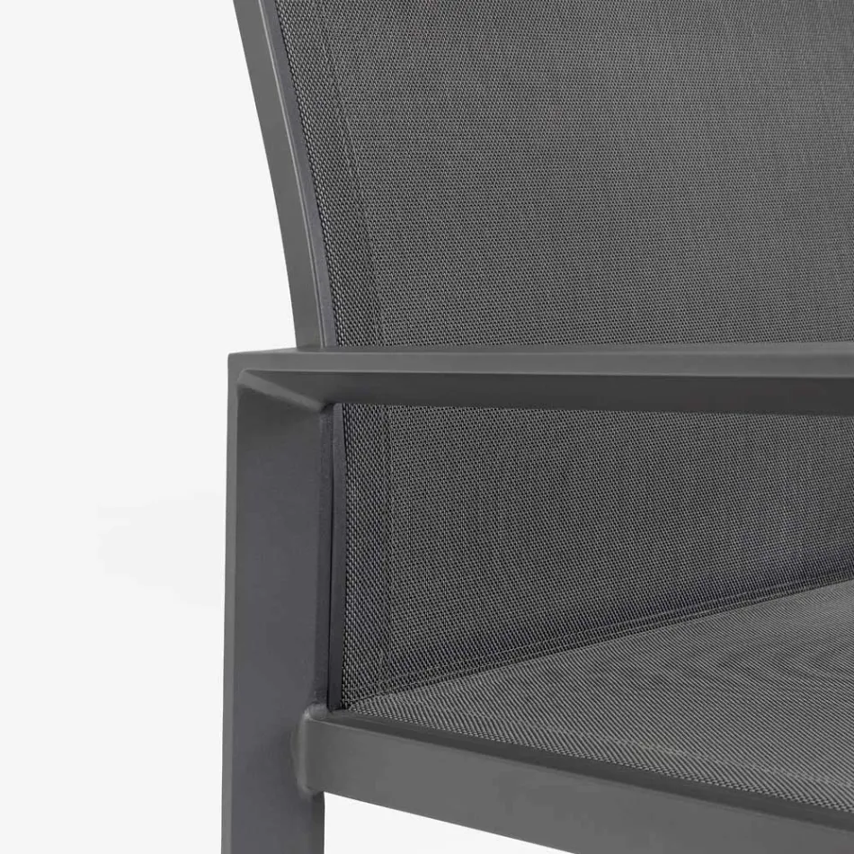 Kopsht sallon me 1 divan, 2 kolltuqe dhe 1 tavoline kafeje - Plan Viadurini