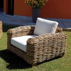 Rattan Garden Lounge me tavolinë kafeje prej druri dhe jastëkë - Hugues Viadurini