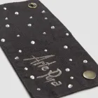 Tabaka pikuese prej liri e bardhë ose e zezë me qëndisje dhe kristale 2 copë - Salvino Viadurini