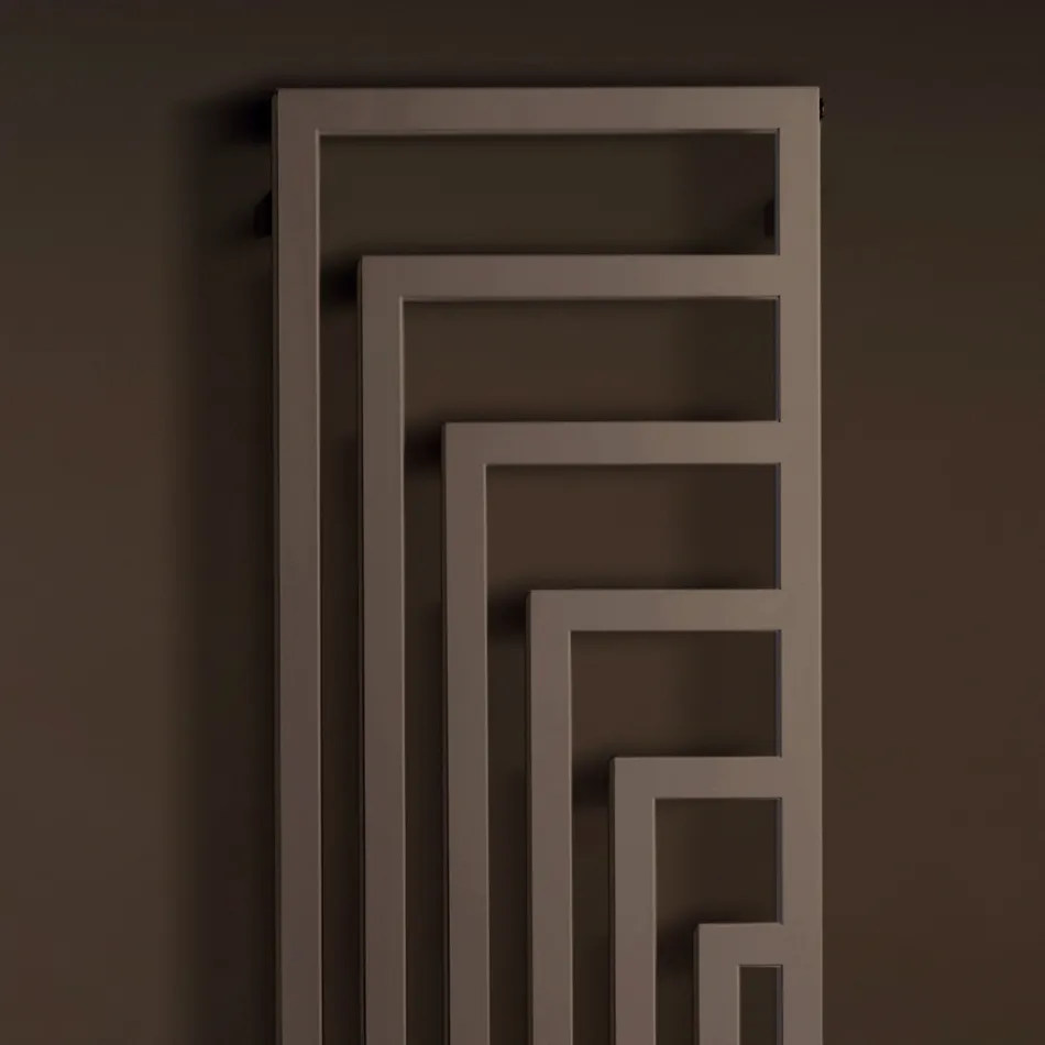 Ngrohëse elektrike prej çeliku për peshqirë me dizajn modern Prodhuar në Itali - Potentia Viadurini