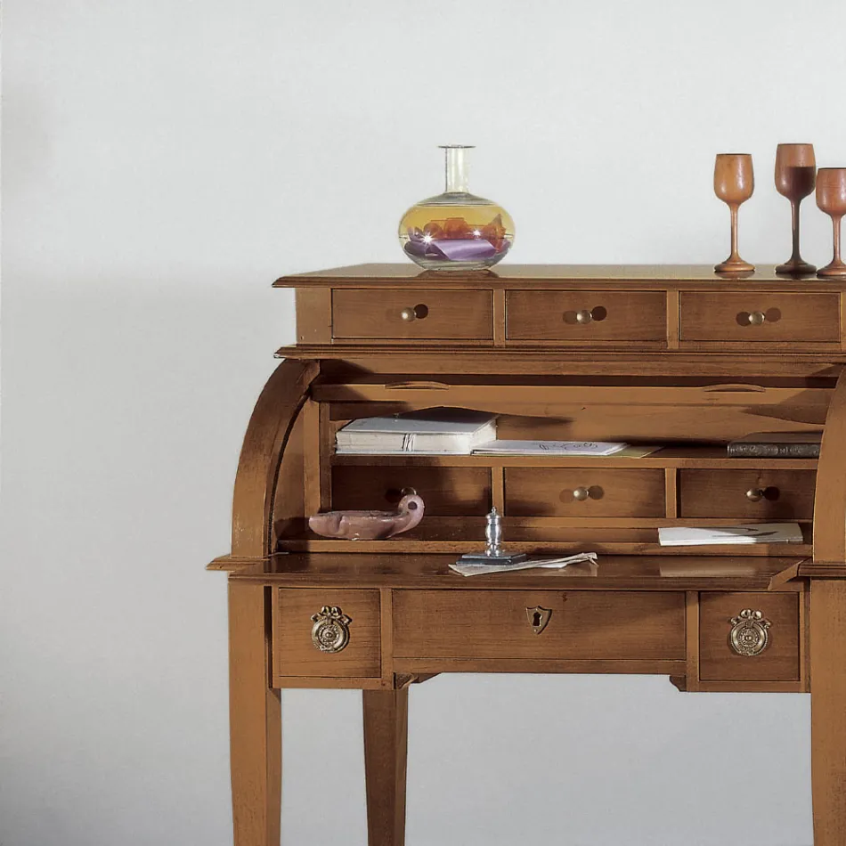 Tavolinë me 6 sirtarë të jashtëm, 3 sirtarë të brendshëm dhe 1 ndarje të prodhuara në Itali - Marte Viadurini