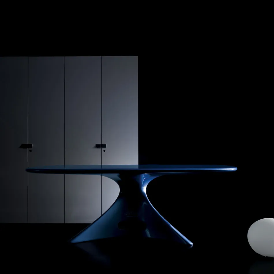 Tavolinë Karim Rashid në rrëshirë - Smania Viadurini