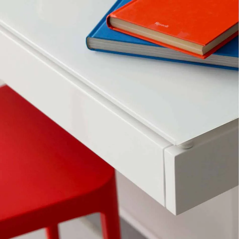 Tavolinë e pezulluar në kristal me strukturë metalike prodhuar në Itali - Silic Viadurini