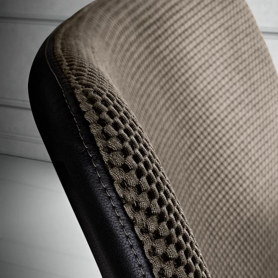 Karrige me mbështetëse këmbësh në pëlhurë Vulcano dhe këmbë metalike Made in Italy - Amane Viadurini