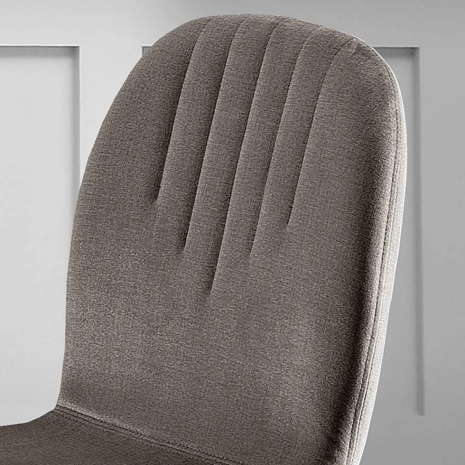 Karrige me sedilje prej pëlhure monokoke dhe këmbë druri Made in Italy - Nezoku Viadurini