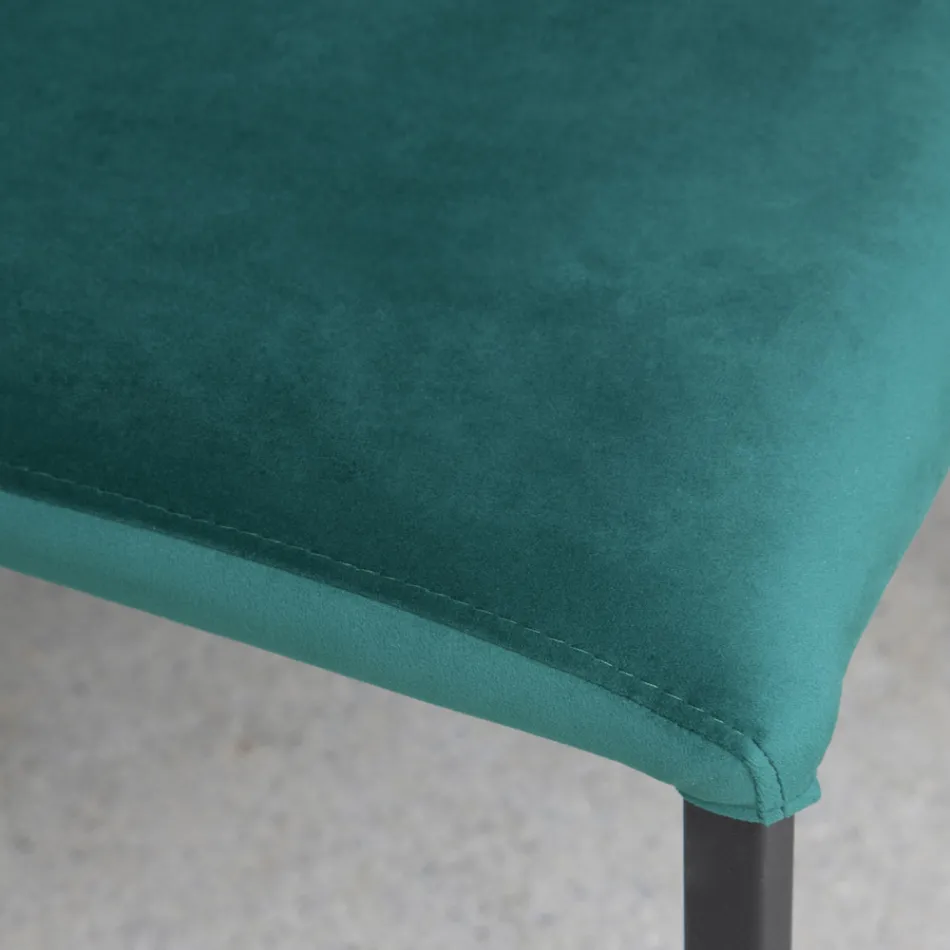 Karrige kuzhine me kembe metalike dhe sedilje kadife 4 cope - Darvina Viadurini