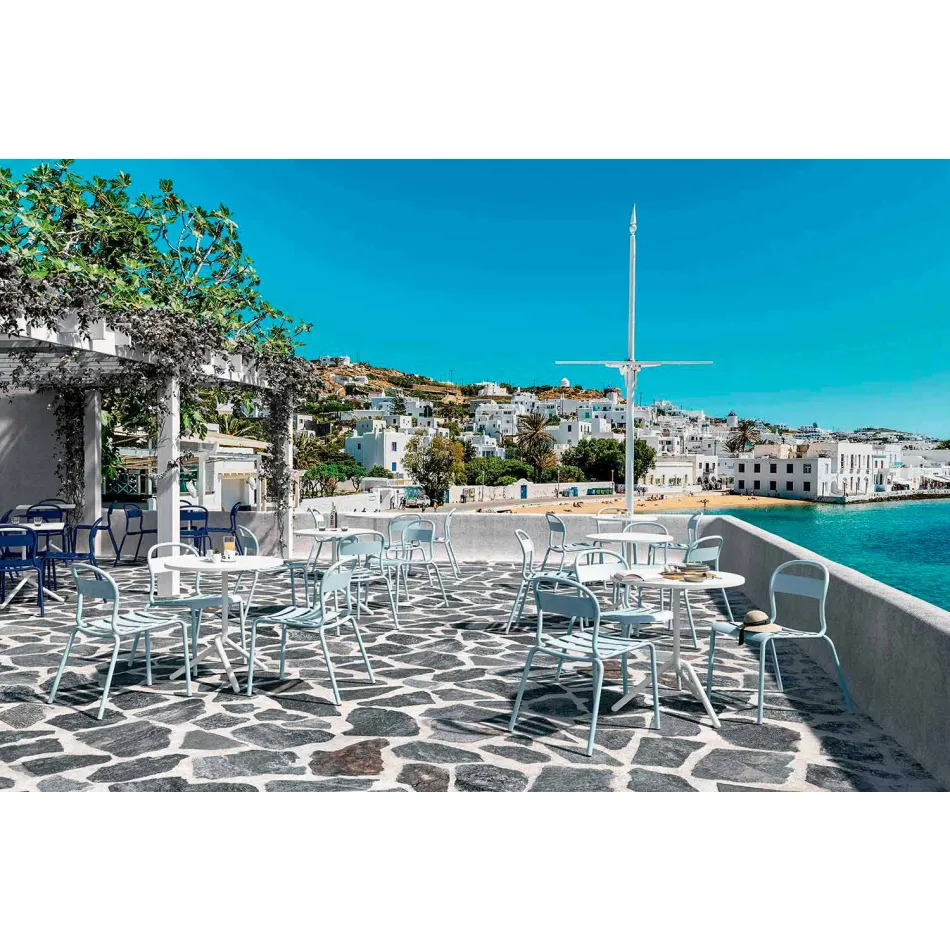 Karrige alumini i vendosur në natyrë i bërë në Itali, 4 copë - Uliks Viadurini