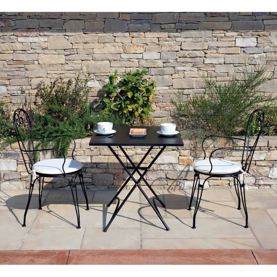 Karrige kopshti në hekur të lyer me ngjyrë të zezë me strukturë të grumbullueshme - Nacim Viadurini