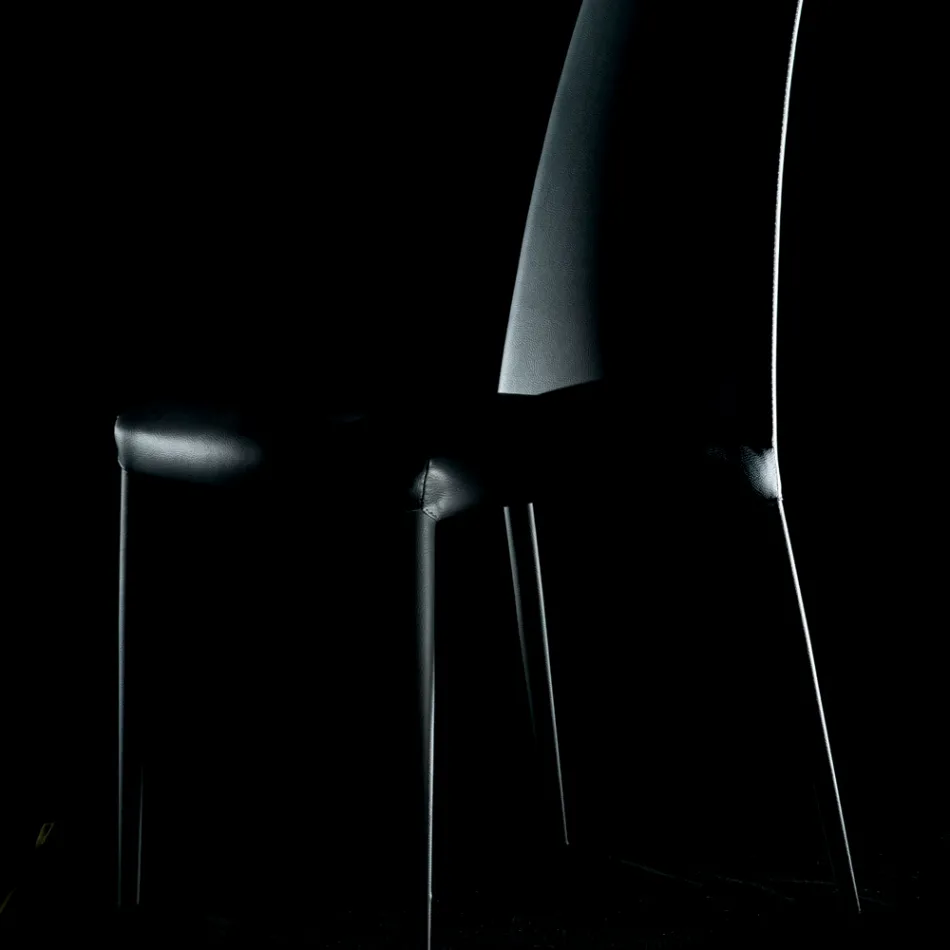 Karrige e brendshme e mbushur plotësisht dhe e veshur me susta Prodhuar në Itali - Trieste Viadurini