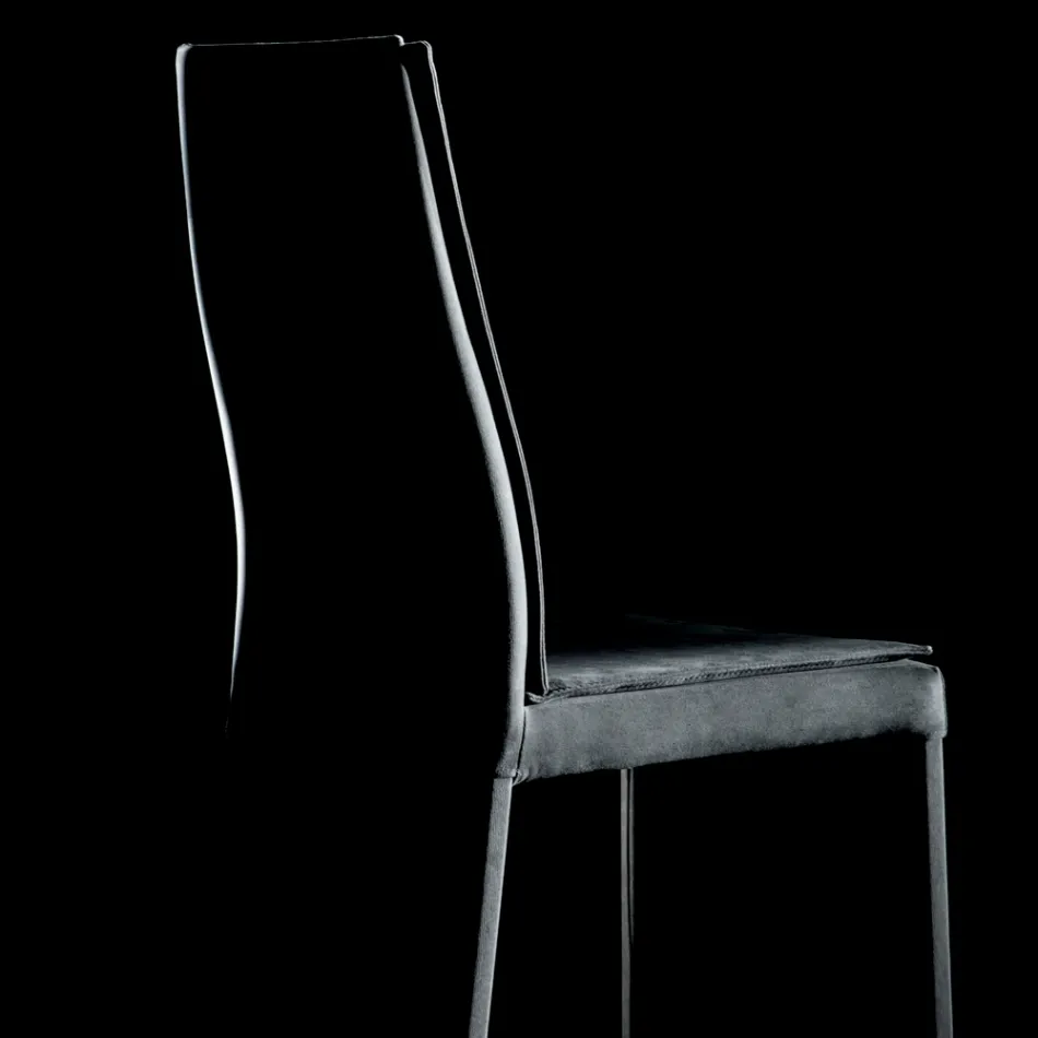 Karrige e dhomës së ndenjes plotësisht e veshur me susta Prodhuar në Itali - Aosta Viadurini