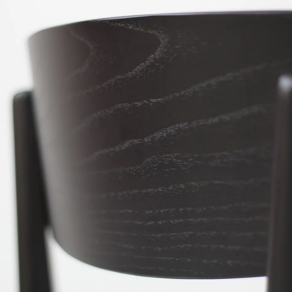 Karrige e dhomës së ndenjes në dru hiri Prodhuar në Itali - Eryn Viadurini