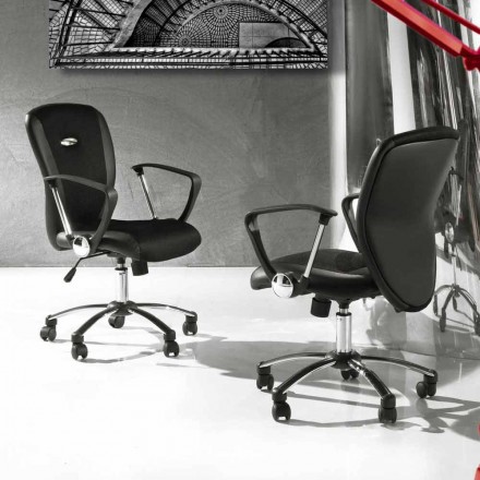 Karrige zyre me rrota të kthyeshme në lëkurë të zezë dhe metalike - Amarilda Viadurini