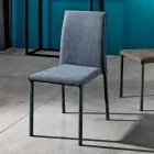 Karrige e dhomës së ngrënies prej pëlhure projektuese e prodhuar në Itali, Conny Viadurini