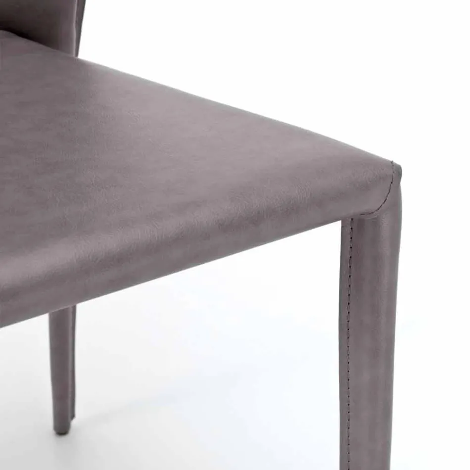 Karrige moderne e mbuluar plotësisht në lëkurë imituese, Akadia, 4 copë Viadurini