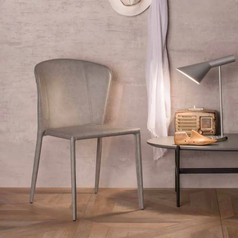 Karrige moderne e mbuluar plotësisht në lëkurë imituese, Akadia, 4 copë Viadurini