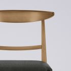 Karrige moderne e dhomës së ndenjes në pëlhurë dhe dru të fortë Prodhuar në Itali - Wilma Viadurini