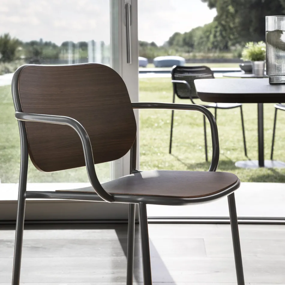 Karrige e dhomës së ngrënies prej druri dhe metali Prodhuar në Itali 2 Copë - Saffia Viadurini