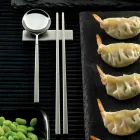 Set i përbërë nga lugë frutash, shkopinj dhe pushim për takëmet - Osaka Viadurini