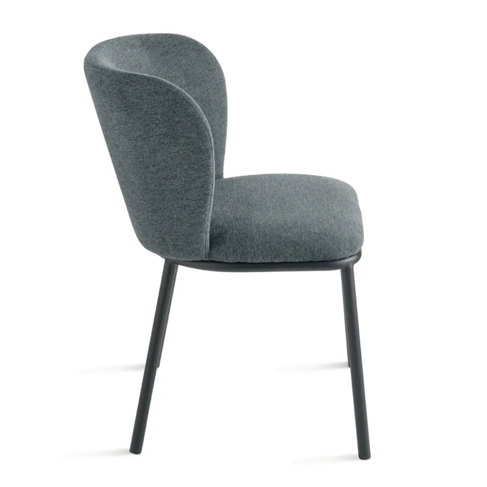 Set me 2 Karrige të Veshura me Tapiceri dhe Kornizë Metalike të Lyer - Leandra Viadurini