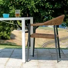 Set me 4 kolltuqe alumini dhe prej xunkthi të përdredhur - Tavira Viadurini