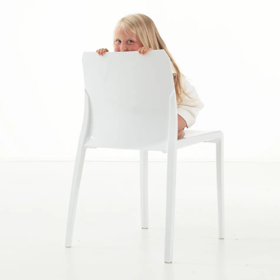 Set me 4 karrige të jashtme dhe të brendshme nga polipropileni me ngjyra të ndryshme - të ndërtuara Viadurini