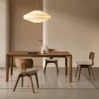 Set me dy karrige me sipërfaqe druri dhe ndenjëse të veshur me pëlhurë - Antea Viadurini