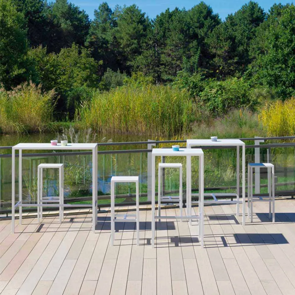 Stool bar i jashtëm në pluhur të veshur me metal të bërë në Itali - Meone Viadurini