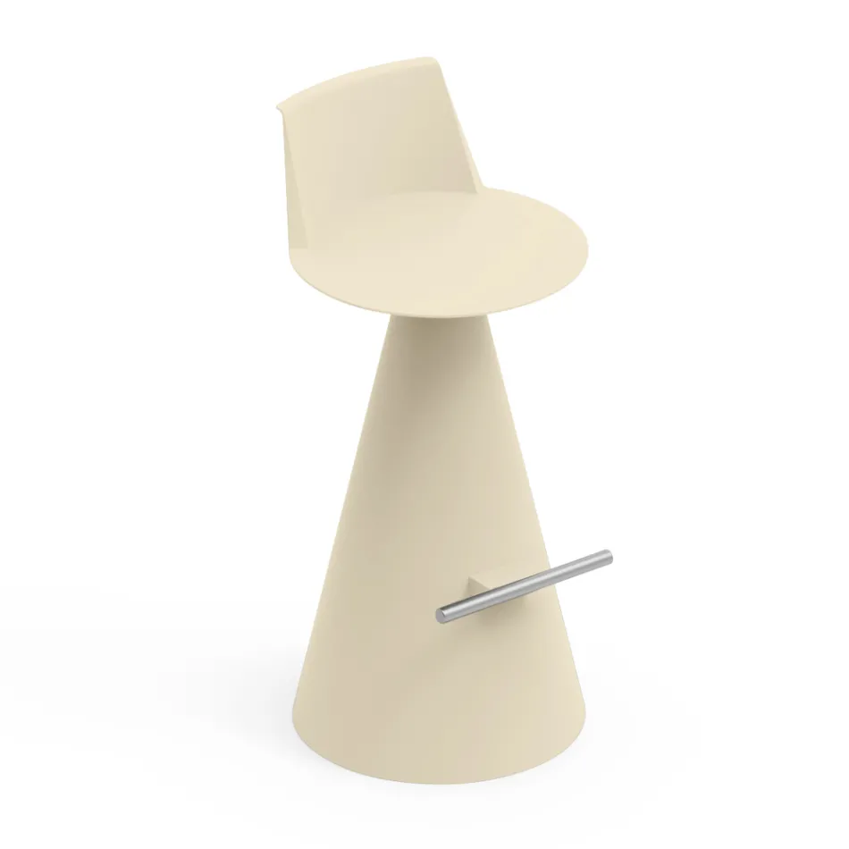 Karrige e dhomës së ndenjes prej polietileni me mbështetëse këmbësh - Ellipse Viadurini