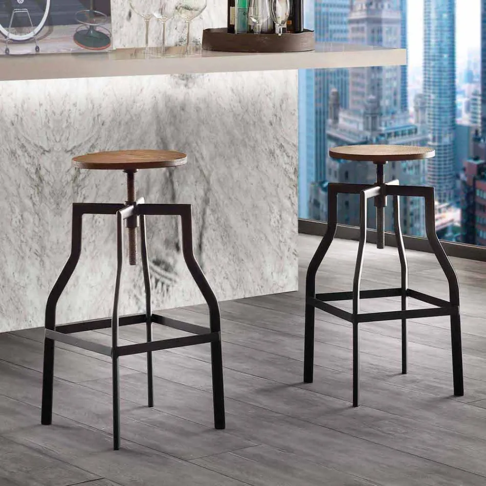 Dizenjoni një stool rregullues metalik dhe druri të bërë në Itali Livorno Viadurini