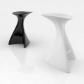 Stool modern Solid Surface, Vega, i punuar me dorë në Itali