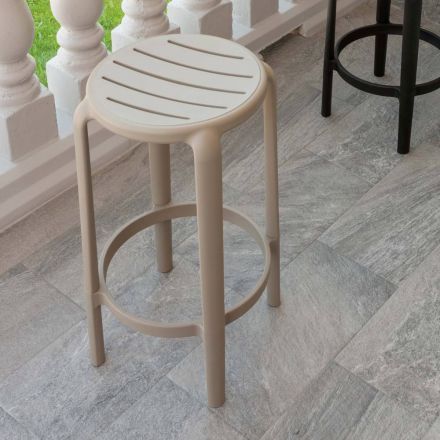 Karrige nga polipropileni i përforcuar me tekstil me fije qelqi në ngjyra të ndryshme - Neev Viadurini