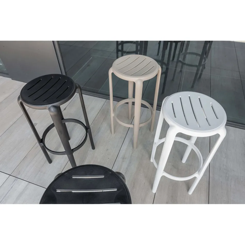 Karrige nga polipropileni i përforcuar me tekstil me fije qelqi në ngjyra të ndryshme - Neev Viadurini