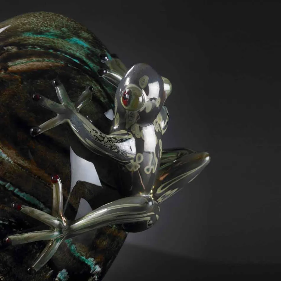 Ornament qelqi në formë veze me bretkosa prodhuar në Itali - Huevo Viadurini