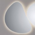 Pasqyrë banjo me dritë të pasme Pirro LED, dizajn modern