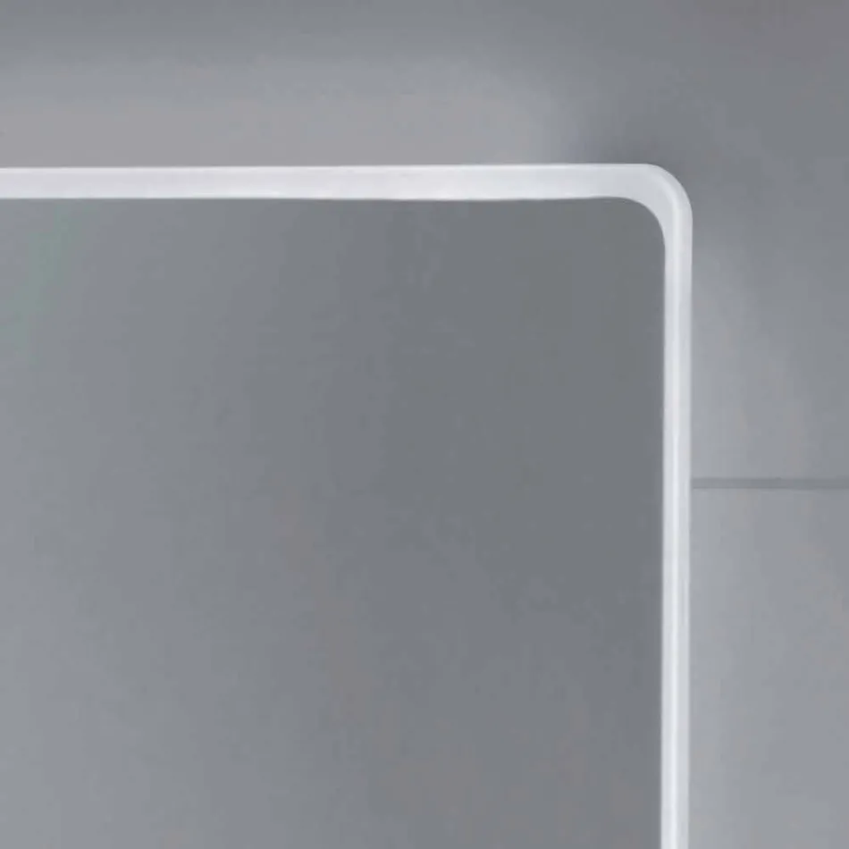 Pasqyrë e murit me skajet e satenit, ndriçim LED, Tessa Viadurini